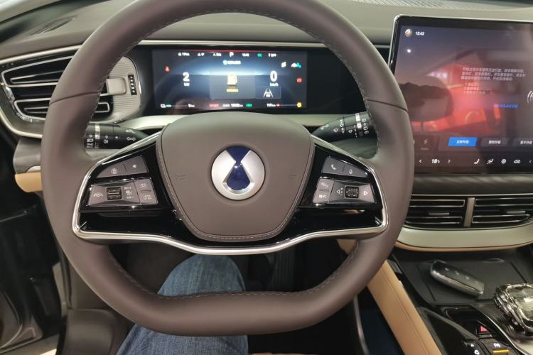 Used Denza D9 2024 DM-i 970 Luxury Model
