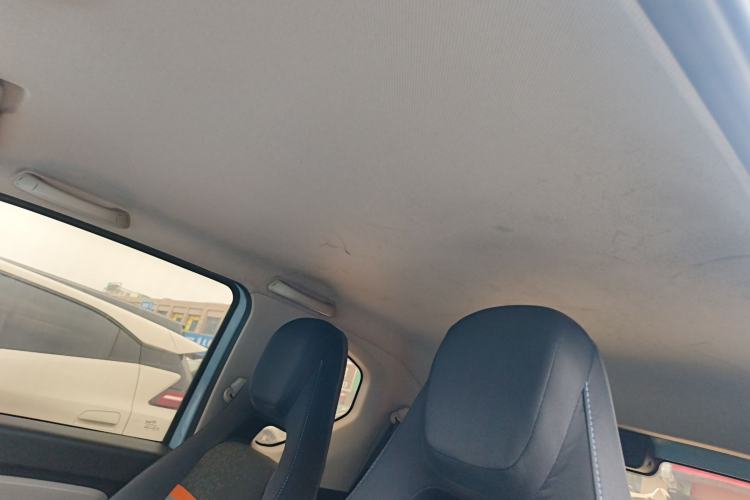 Used Wuling Hongguang MINIEV 2022 Zizai Version Lithium Iron Phosphate Headliner