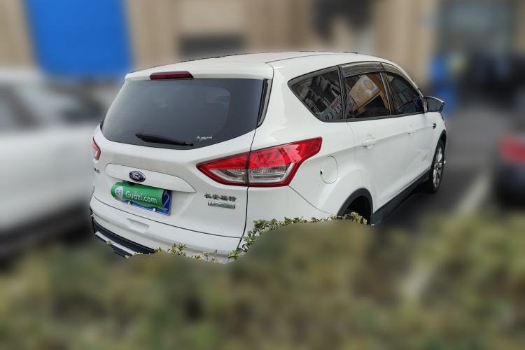 Used Ford Kuga 2015 1.5L GTDi Two-Wheel-Drive Comfort Model Rear Right 45 Deg