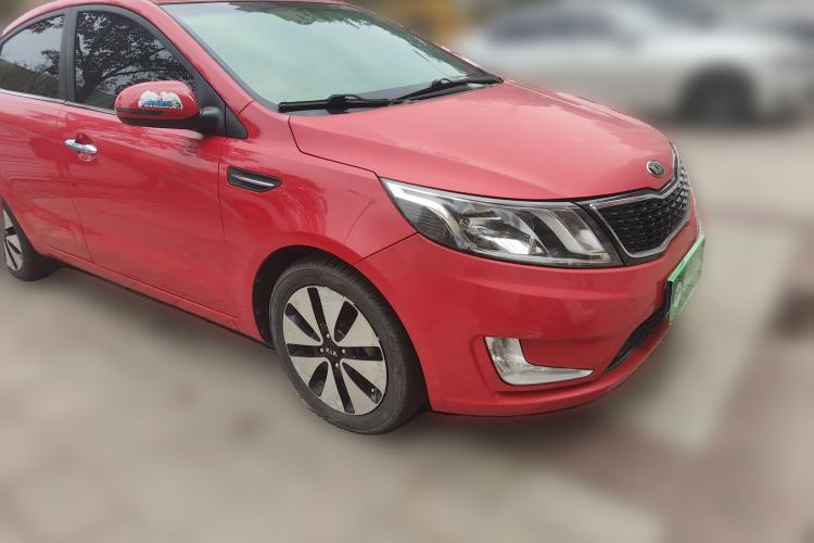 Used Kia K2 2012 Sedan 1.6L Automatic Transmission Premium Commemorative Edition Front Right 45 Deg