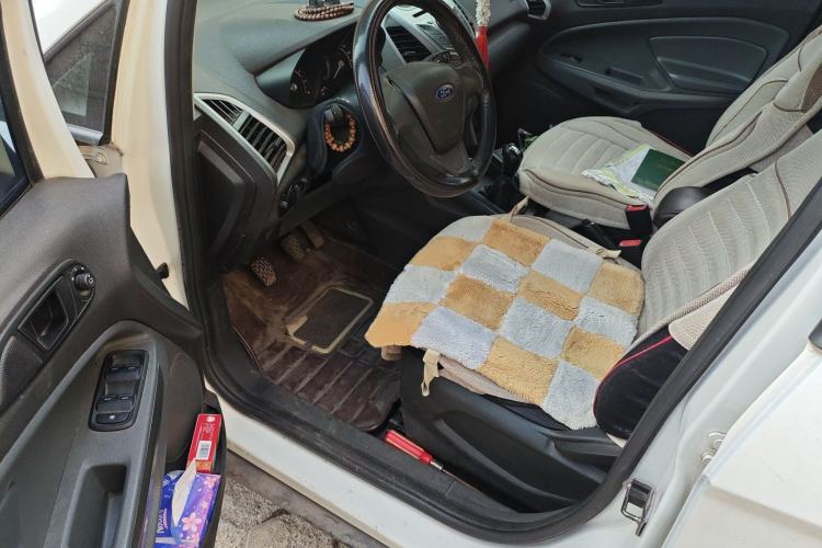 Used Ford EcoSport 2013 1.5L Manual Comfort Model
