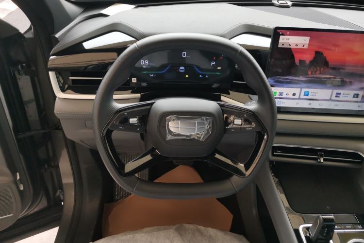 Used Geely Auto Emgrand X7 Sport 2026 Model 1.5TD Aspirational