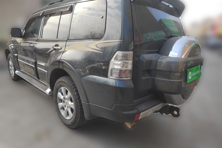 Used Mitsubishi Pajero 2016 3.0L Automatic Luxury Version China V Standard Rear Left 45 Deg