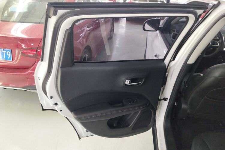 Used Jeep Compass 2017 200T Automatic Family Enjoyment Four-Wheel Drive Edition