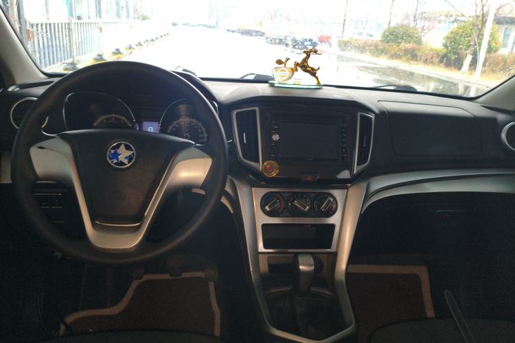 Used Venucia T70 2015 1.6L Manual Ruixing Edition