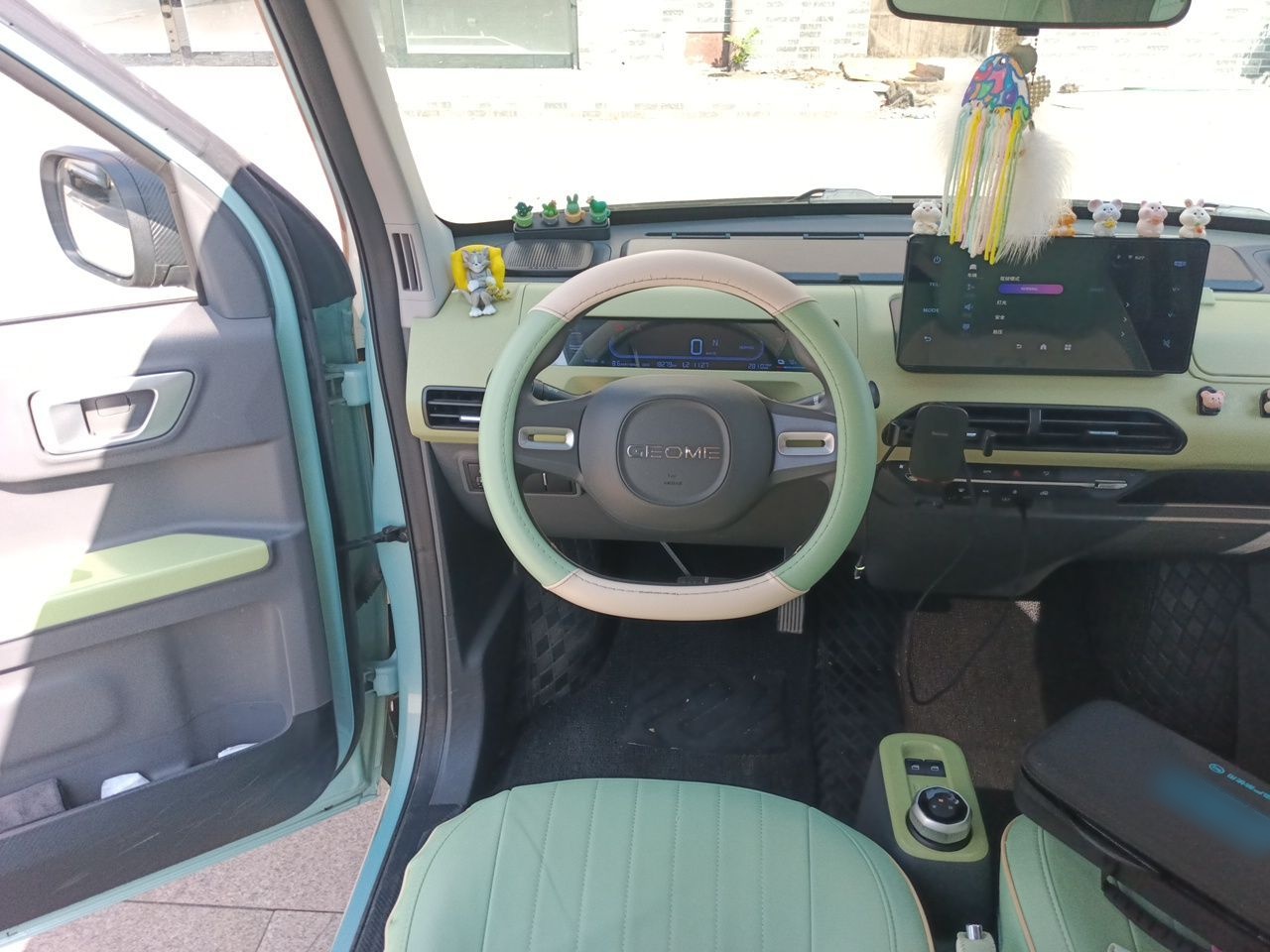 Geely Galaxy Panda 2023 Panda Mini 200km Dynamic Bear — снимка 10