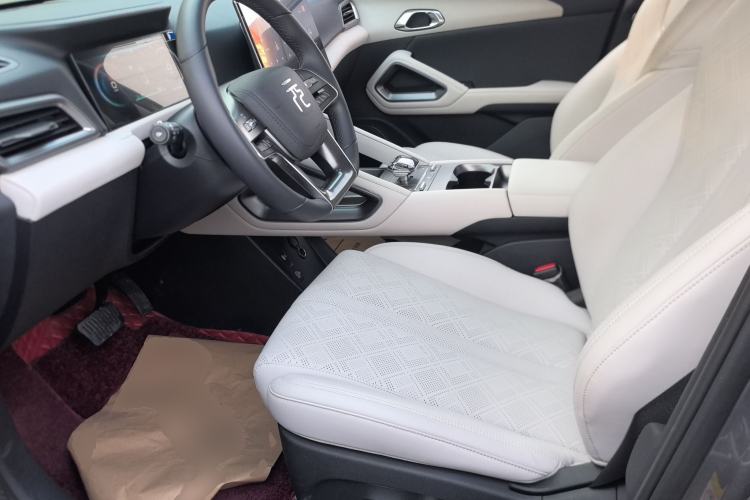 Used BYD Yuan UP 2024 401KM Beyond Edition Left Front Seat