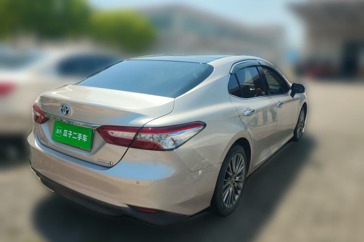 Used Toyota Camry 2018 Dual-Engine 2.5 HG Luxury Edition Rear Right 45 Deg