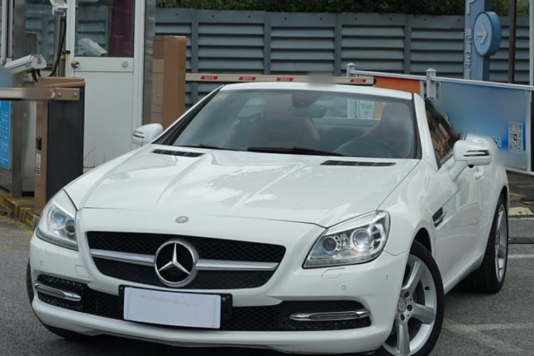 Used Mercedes-Benz SLK-Class 2011 SLK 200 Fashion Model
