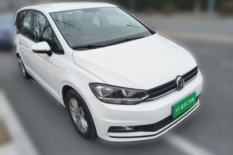 Used Volkswagen Touran 2016 Volkswagen Touran L 280TSI Manual Trend Edition