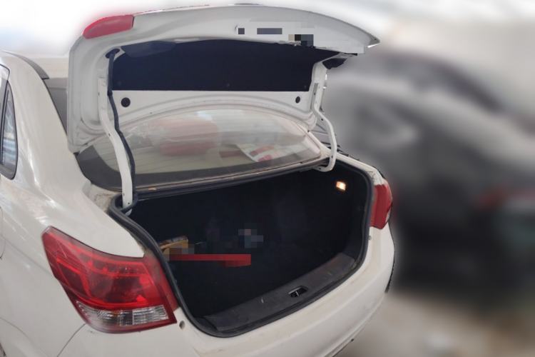 Used BAIC E Series 2013 Sedan 1.3L Manual Lotte Edition
