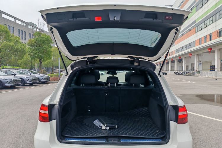 Used Mercedes-Benz GLC 2017 GLC 300 4MATIC Sport Edition