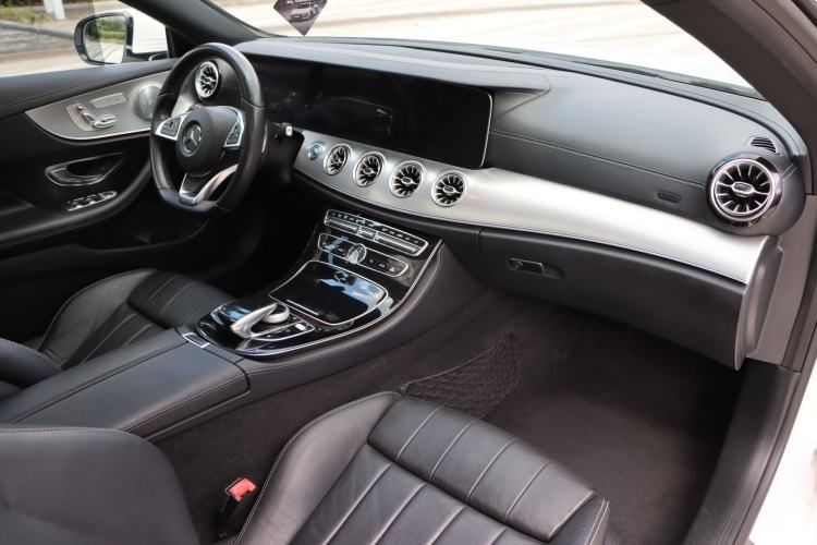 Used Mercedes-Benz E-Class 2017 E 200 Coupe Interior 3