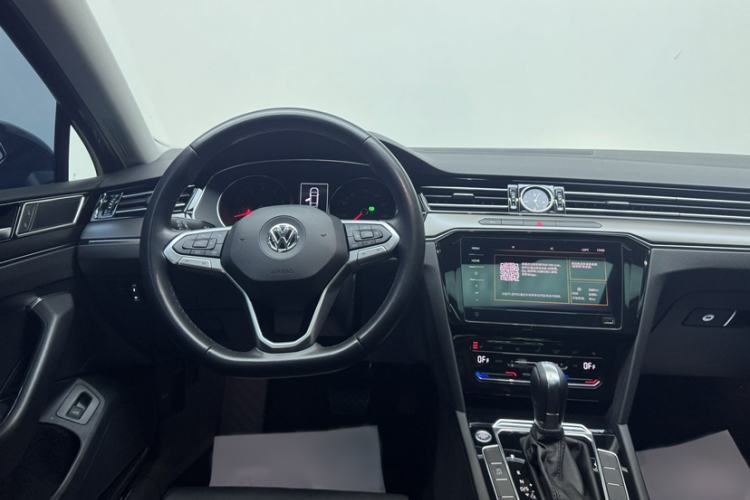 Used Volkswagen Magotan 2020 330TSI DSG Leading Model Interior 2