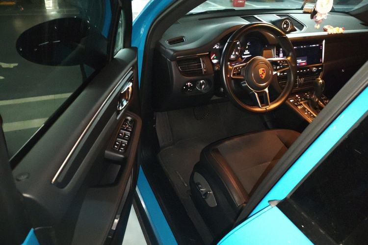 Used Porsche Macan 2021 Macan 2.0T