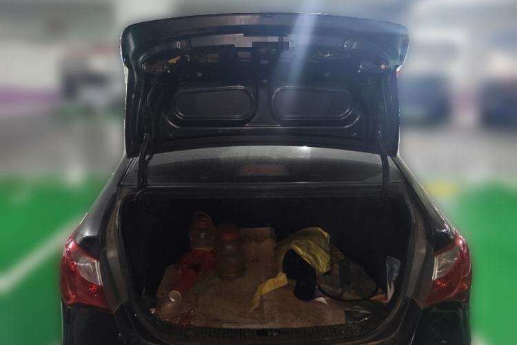 Used Hyundai Celesta 2011 1.6L Manual Comfort Edition