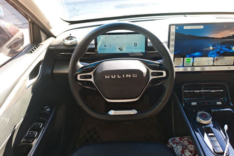 Used Wuling Xingguang 2023 150 Advanced Edition
