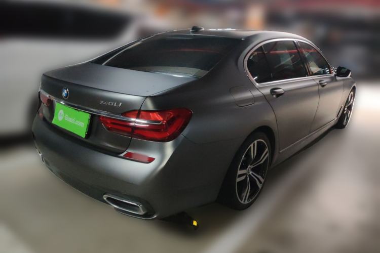 Used BMW 7 Series 2018 740Li M Sport Package Leading Model Rear Right 45 Deg