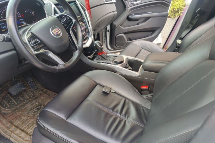 Used Cadillac SRX 2015 3.0L Comfort Version Left Front Seat