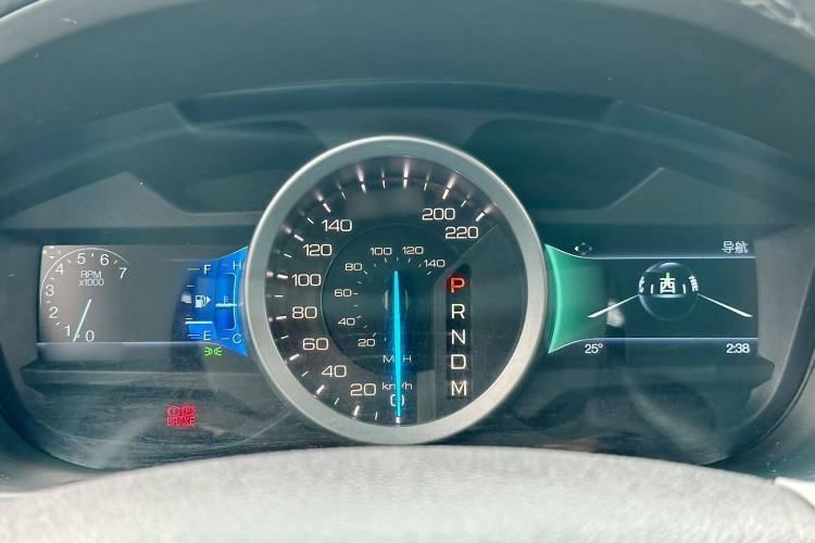 Used Ford Explorer 2013 3.5L Deluxe Model
