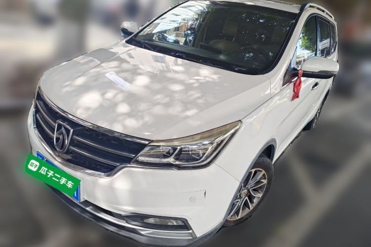 Used Baojun 730 2017 1.8L iAMT Luxury Version 7-Seater