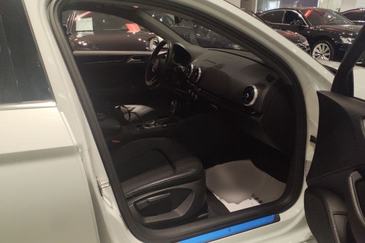 Used Audi A3 2018 30th Anniversary Edition Limousine 35 TFSI Fashion Model