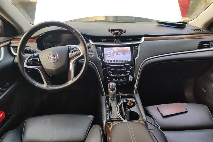 Used Cadillac XTS 2014 28T Luxury Model
