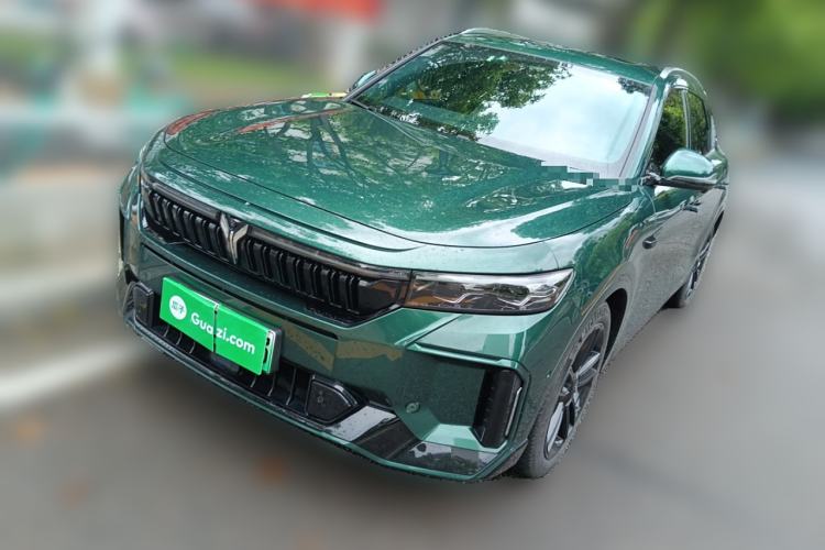 Used VOYAH FREE 2023 Four-Wheel Drive Extended-Range Model with Ultra-Long Range