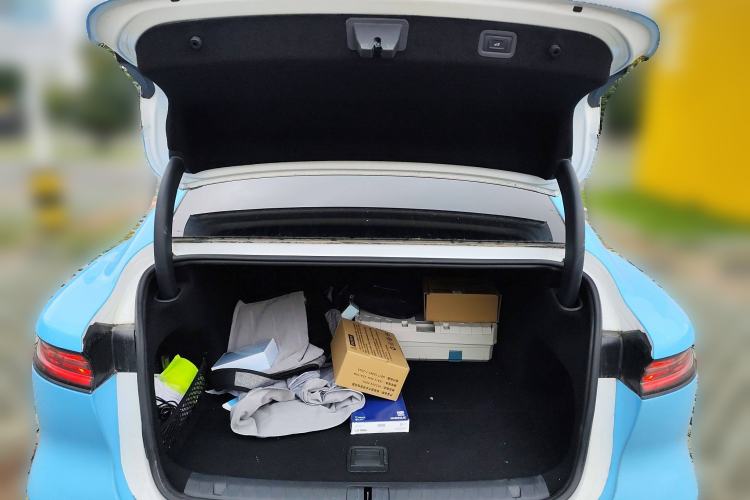 Used VOYAH PASSION 2024 PHEV Four-Wheel Drive Ultra-Long Range Executive Edition