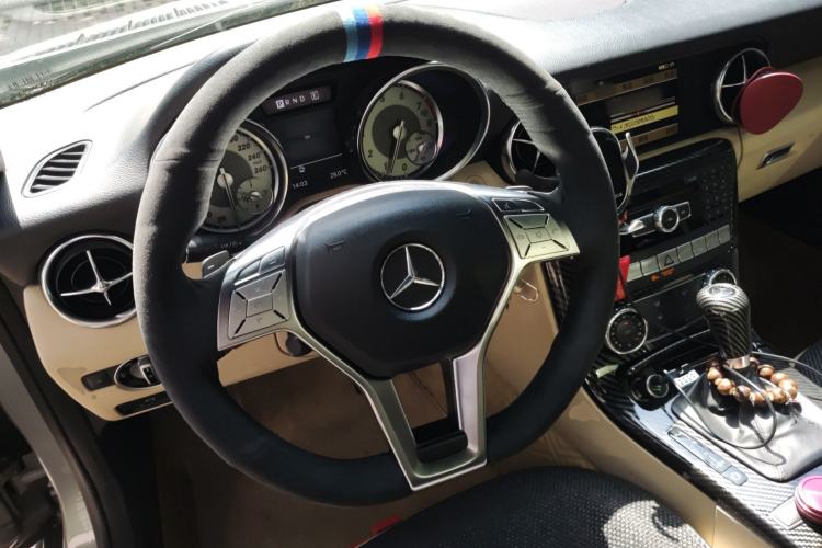 Used Mercedes-Benz SLK-Class 2011 SLK 200 Fashion Model Steering Wheel