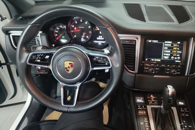 Used Porsche Macan 2016 Macan 2.0T