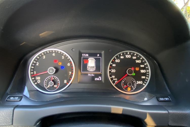 Used Volkswagen Tiguan L 2015 1.8TSI Automatic Two-Wheel Drive Luxury Model