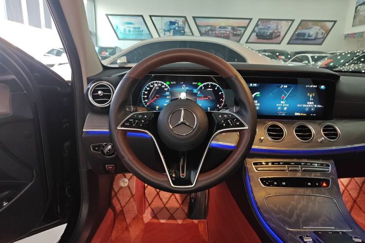 Used Mercedes-Benz E-Class 2021 Facelift E 260 L 4MATIC
