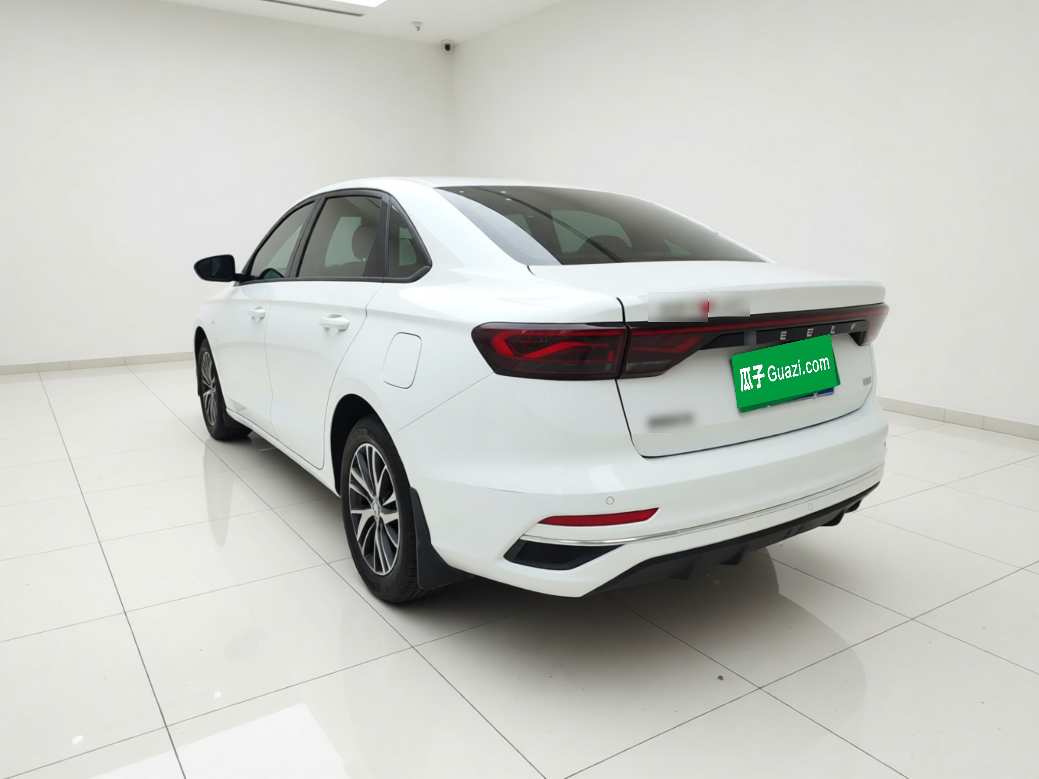 Geely Auto Emgrand 2026 Model 4th Generation 4 Millionth Anniversary Edition 1.5L CVT Overdrive Edition — снимка 4