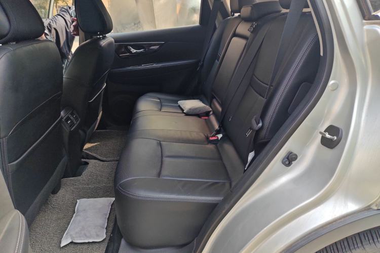 Used Nissan X-Trail 2014 2.5L CVT Ultimate Edition 4WD
