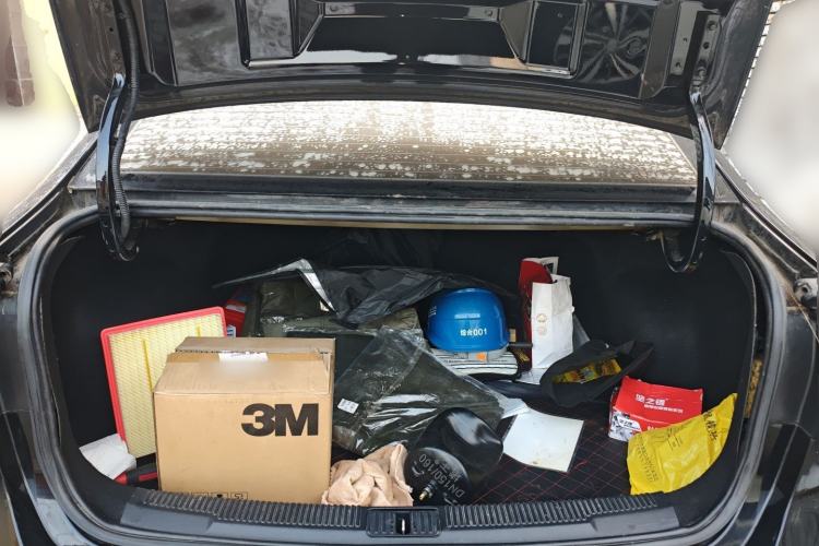 Used Roewe i5 2019 1.5L Manual 4G Connectable Langhao Edition
