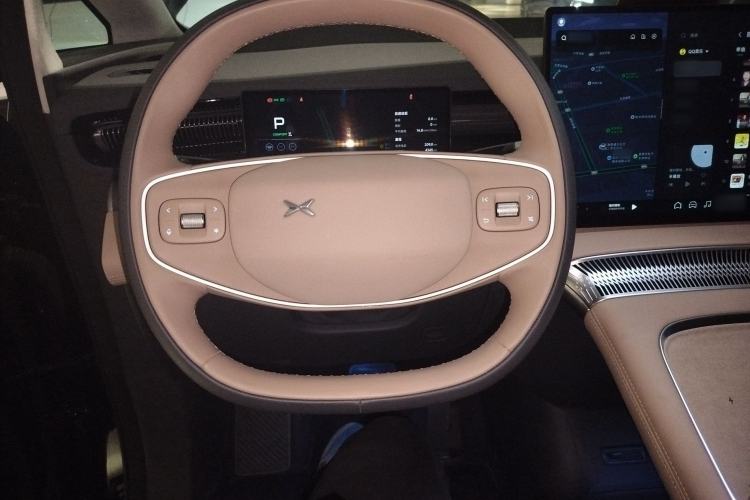 Used XPeng X9 2025 740 Ultra-Long Range Max
