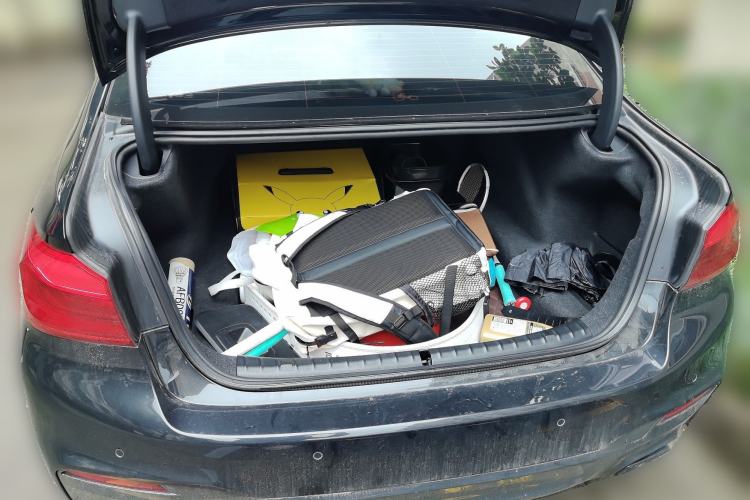 Used BMW 5 Series 2019 525Li M Sport Package Trunk