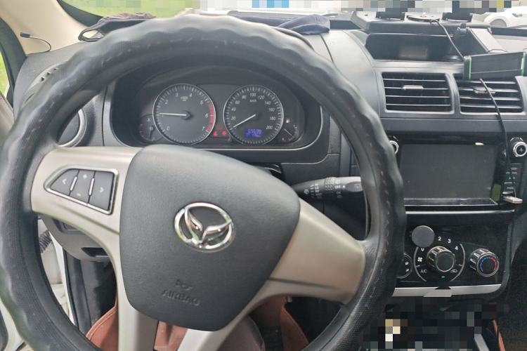 Used HYOSOW H2 2016 H2E 1.5L Elite Model BJ415B
