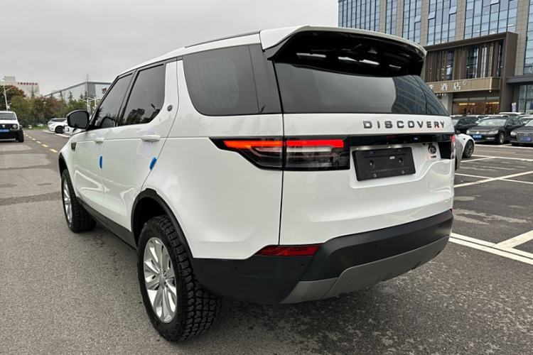 Used Land Rover Discovery 2019 3.0 SC V6 SE
