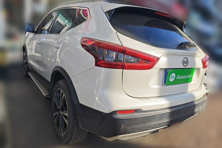 Used Nissan Qashqai 2022 2.0L CVT XV Premier Luxury Edition Exterior 3