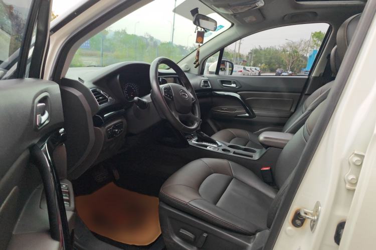 Used GAC Trumpchi GS4 2017 235T Automatic Two-Wheel Drive Luxury Smart Connectivity Version Interior 1