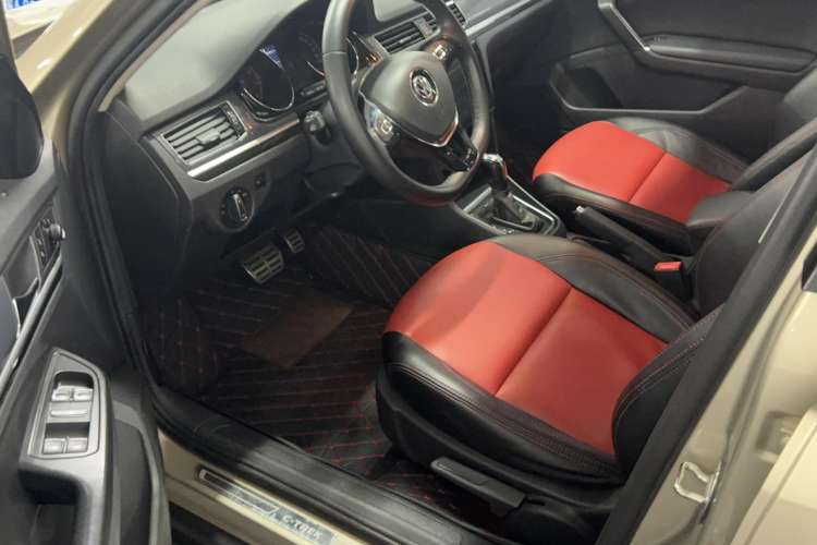 Used Volkswagen C-TREK 2018 230TSI DSG Comfort Model