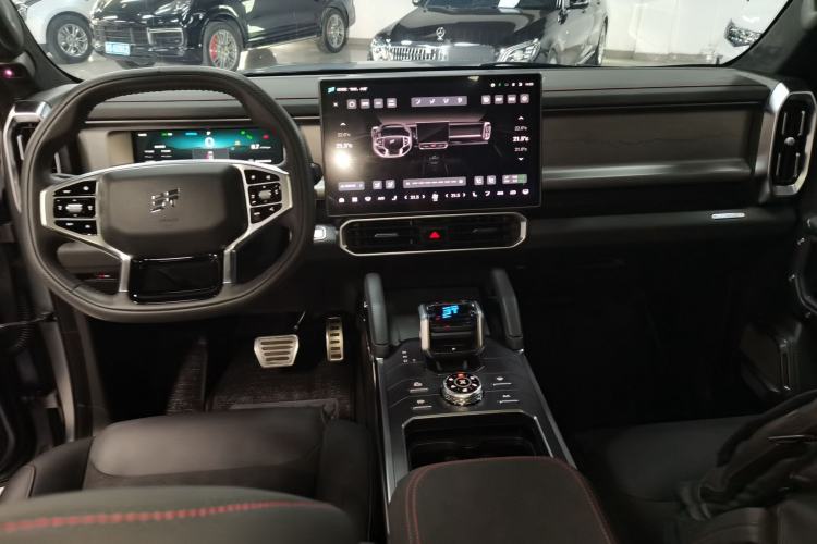 Used JETOUR Traveler 2023 2.0T All-Wheel Drive Conquer PRO