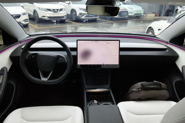 Used Tesla Model 3 2025 Rear-Wheel-Drive Version