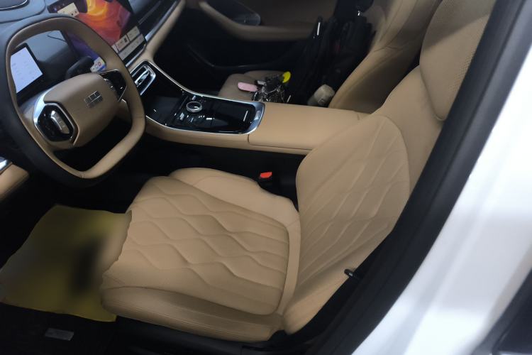 Used Geely Galaxy A7 2025 Model EM-i 150km Exploration+ Edition Left Front Seat