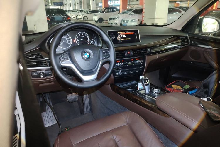 Used BMW X5 2014 xDrive35i U.S. specification
