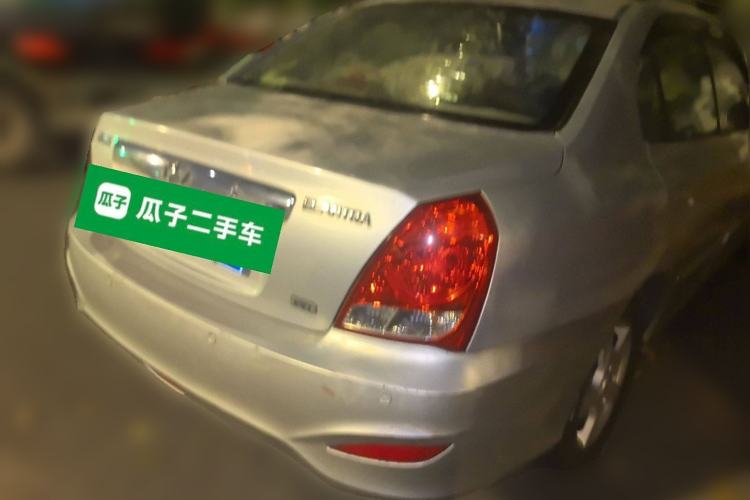 Used Hyundai Elantra 2011 1.6L Manual Comfort Version
