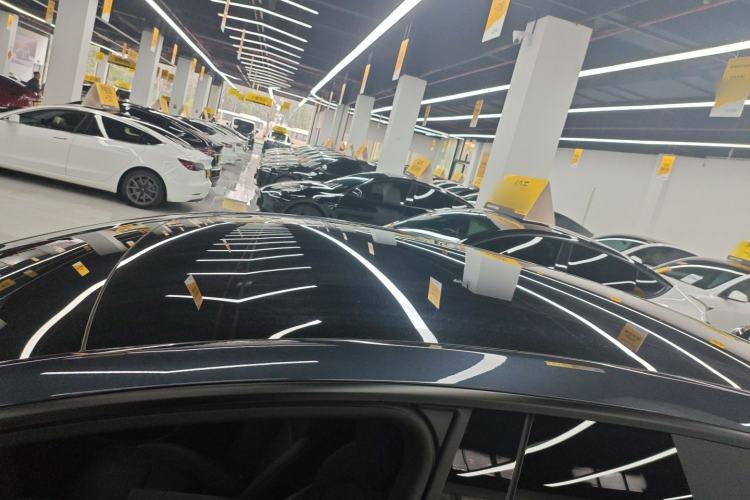 Used Tesla Model Y L 2025 Model Long-Range All-Wheel-Drive Version