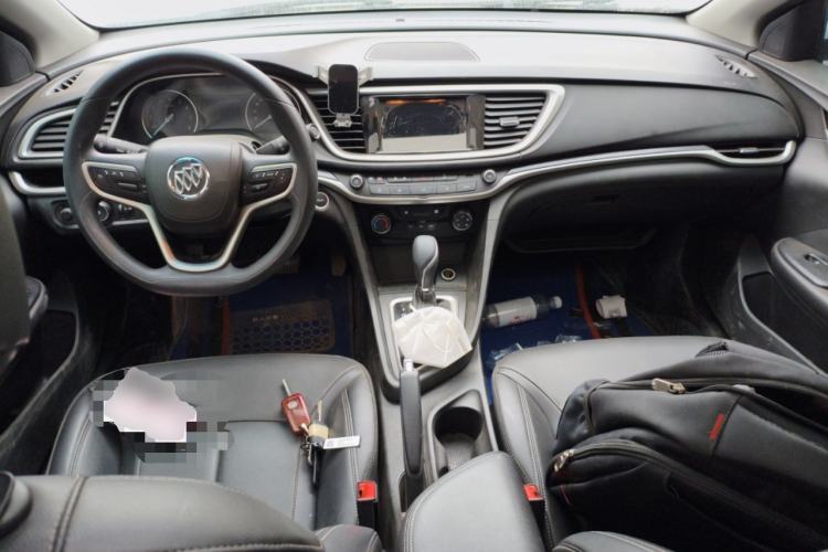 Used Buick GT 2021 Revised Version Flagship 1.5L Automatic Elite Edition Center Console